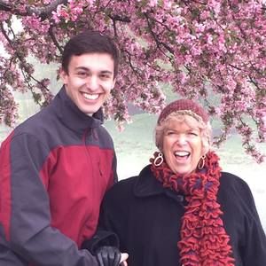 Meet your Posher, Sharon